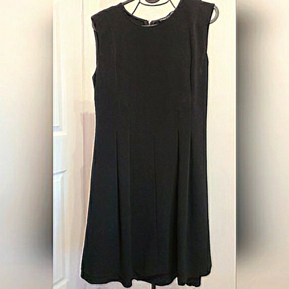 Tank skater black mini dress